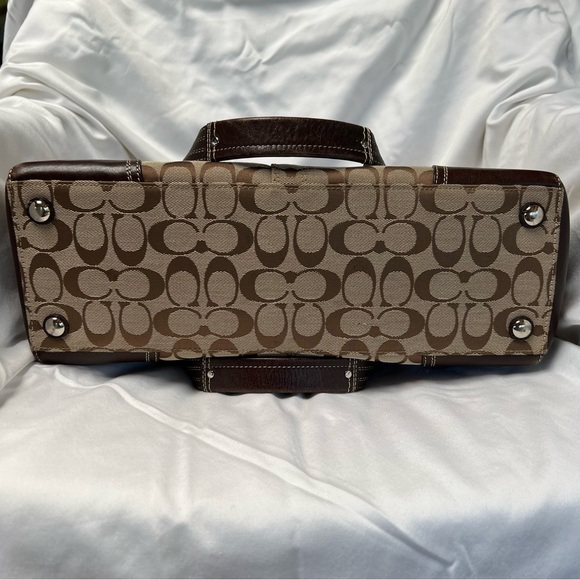 Coach monogram tote shoulder bag - Picture 11 of 15